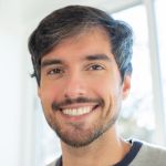 Andrés R